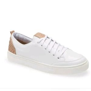 KAANAS Paris white leather Sneakers size 8